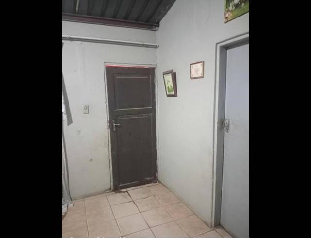 2 BEDROOM HOUSE FOR SALE IN LOTUS GARDENS